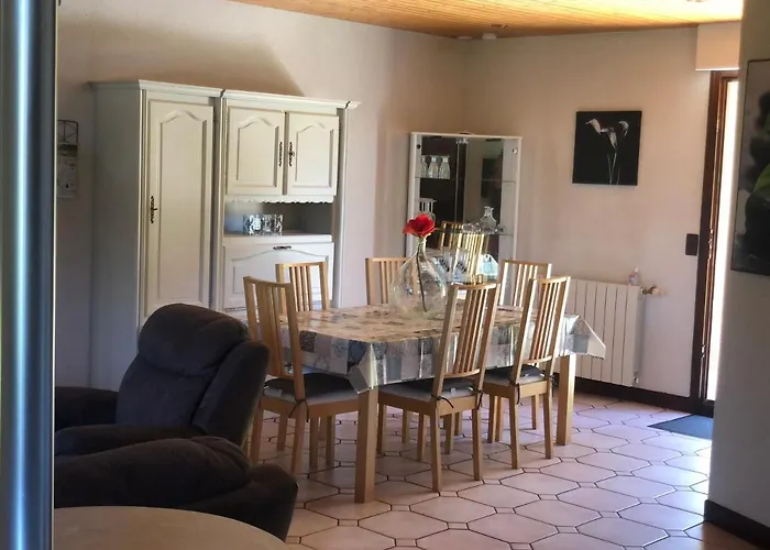 Feriehus Ma Jolie Camyna Ramonchamp